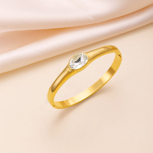 Cross-Border New Product Stainless Steel Bracelet Inlaid Oval Zircon Buckle Bracelet Fashion Plated 18k Gold Titanium Steel Jewelry Manufacturer