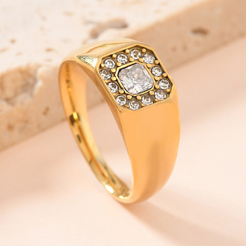 Cross-Border New Titanium Steel Jewelry Unisex Fashion Cast Small Square Inlaid Colorful Full Diamond Ring Manufacturer Wholesale