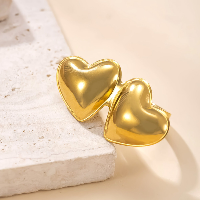 European and American Cross-Border Stainless Steel Ring Hydraulic Heart Smooth Ring for Women Niche Design 18K Gold Plated Titanium Steel Jewelry