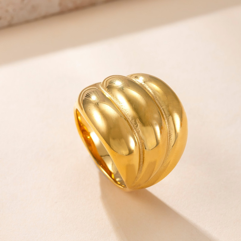 Cross-Border Hot Item Titanium Steel Ring Cast Multi-Layer Smooth Couple Rings High-End Feel 18K Gold Plated Stainless Steel Jewelry