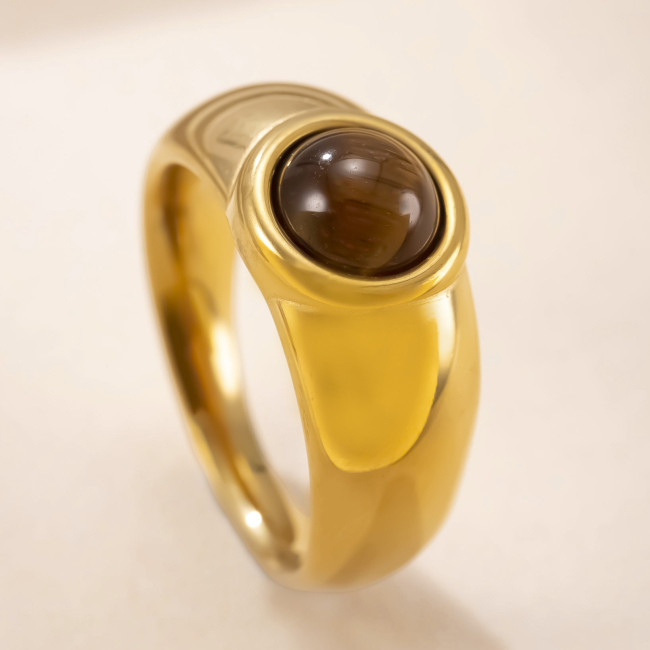 Cross-Border Vintage Stainless Steel Ring Casting Inlaid Round Natural Stone Ring Palace Style Plated 18k Gold Titanium Steel Jewelry