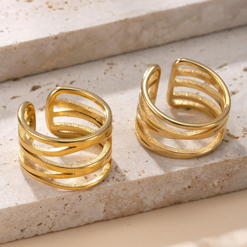 Cross-Border New Stainless Steel Ring Cut Cross Lines Hollow Ring Design Sense Plated 18k Gold Titanium Steel Jewelry