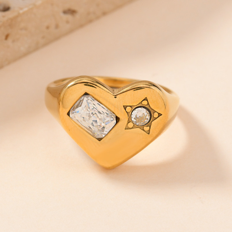 Cross-Border European and American Stainless Steel Jewelry Casting Inlaid Geometric Diamond Heart Ring for Women Niche Design Titanium Steel Ring Wholesale