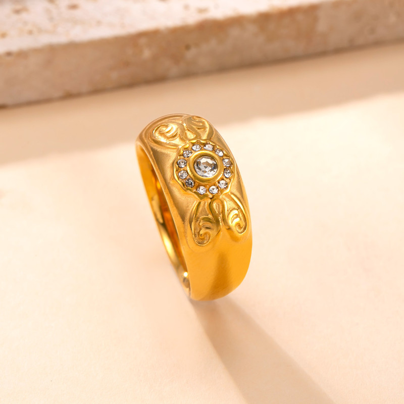 Cross-Border New Product Stainless Steel Jewelry Cast Butterfly Inlaid Diamond Index Finger Ring Light Luxury Plated 18k Gold Titanium Steel Couple Ring