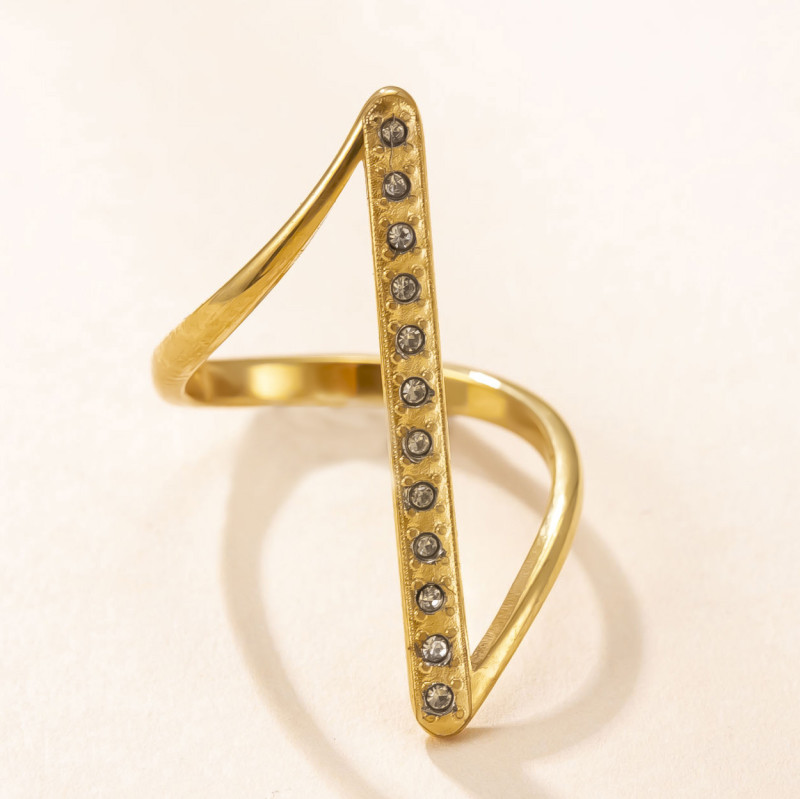Cross-Border New Stainless Steel Ring 2mm Micro Inlaid Diamond Ring Female fashion Design Sense Plated 18k Gold Titanium Steel Jewelry Factory