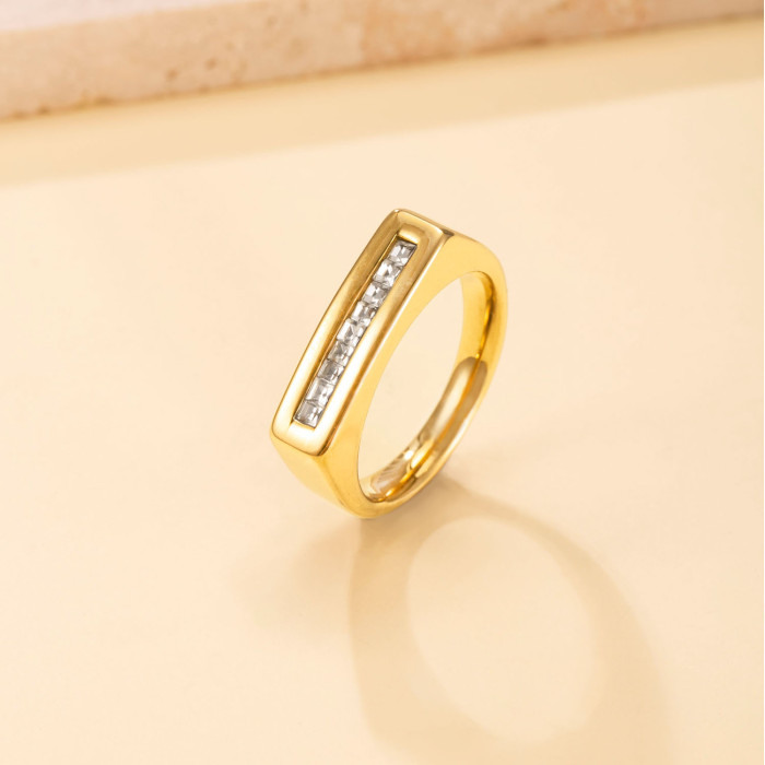 Cross-Border Hot Selling Stainless Steel Ring Casting Inlaid Square Diamond Ring Women Light Luxury Plated 18k Gold Titanium Steel Jewelry Wholesale Factory