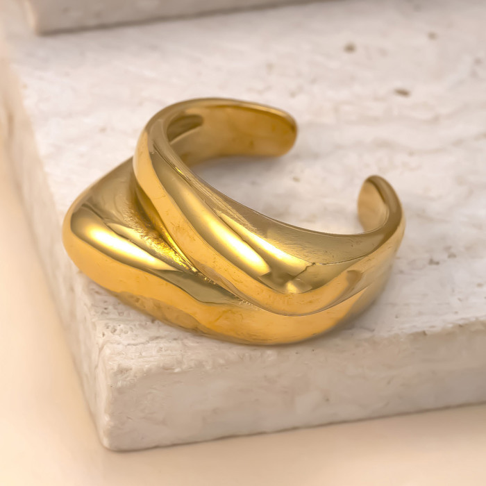 Stainless Steel Ring for Women, High-End Exaggerated Cast Geometric Ring, 18K Gold Plated Open Ring Jewelry