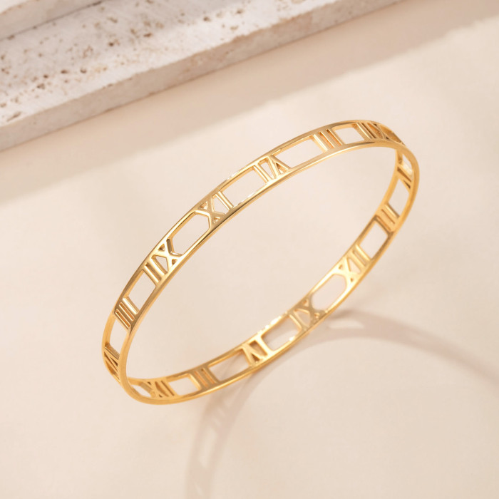 Fashion Titanium Steel Bracelet Cut Heart Women's Bracelet High-End 18K Gold Plated Stainless Steel Jewelry Factory