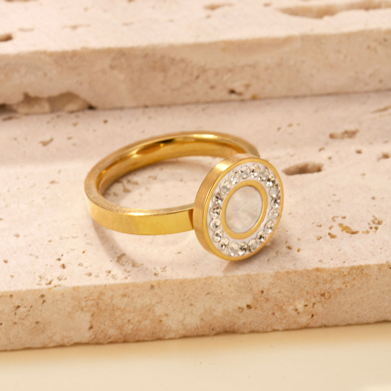 Cross-Border Hot Selling Stainless Steel Jewelry Welding Brand Round Diamond-Inlaid Ring for Women Non-Fading Light Luxury Titanium Steel Ring Wholesale Factory