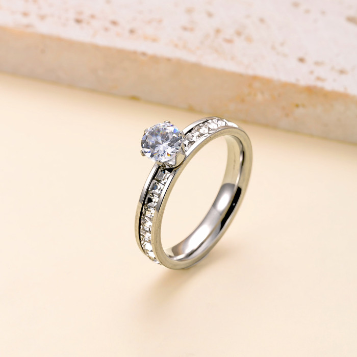 Hot Selling Stainless Steel Ring Six-Claw Stone-Encrusted Couple Rings Fashionable High-End Titanium Steel Jewelry...