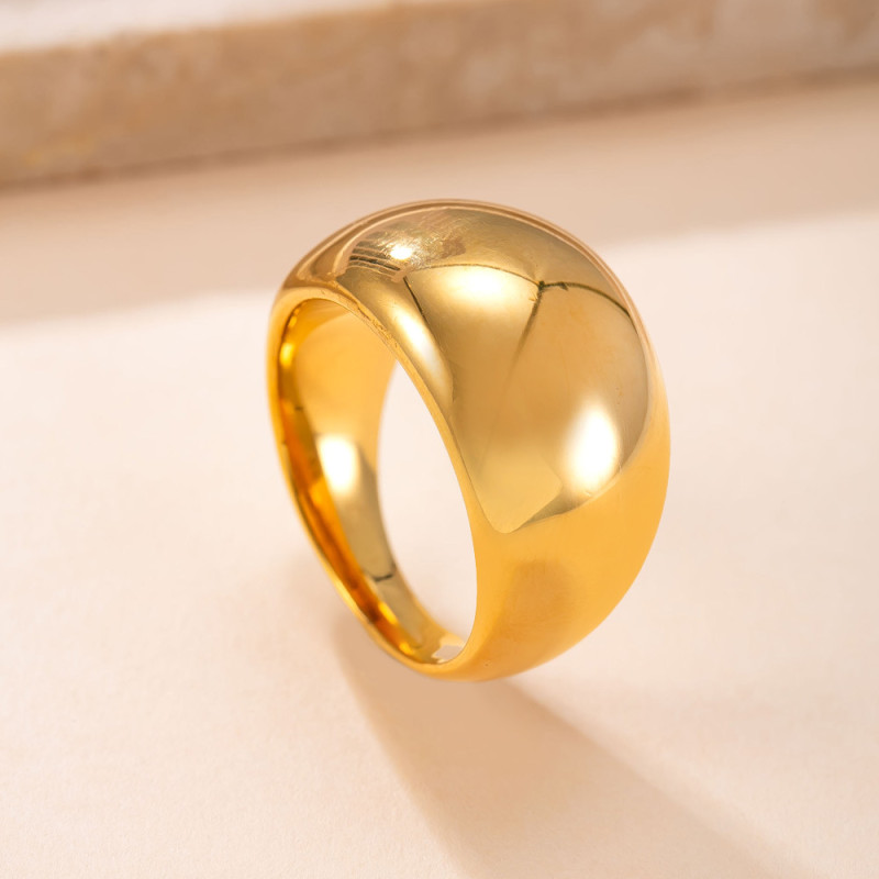 Cross-Border New Stainless Steel Jewelry High-End Simple 18K Gold Plated Ring Cast Smooth Titanium Steel Couple Ring