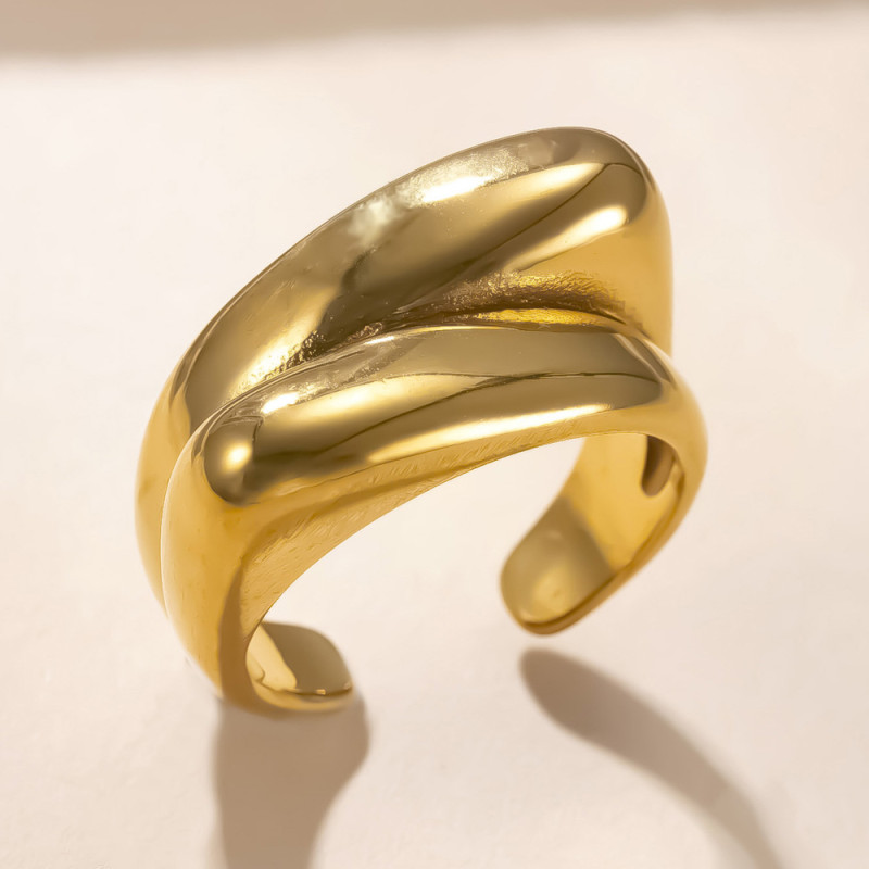 European and American Cross-Border Stainless Steel Ring for Women, High-End Exaggerated Cast Geometric Ring, 18K Gold Plated Open Ring Jewelry