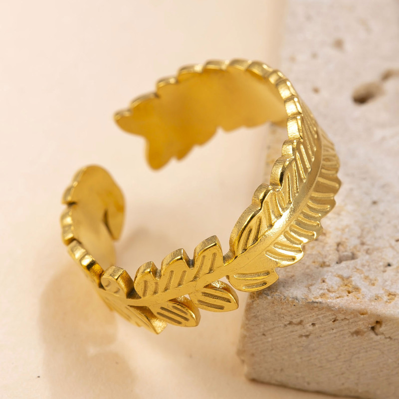 Cross-Border Exclusive Titanium Steel Jewelry Fashion Vacuum Electroplated 18k Gold Ring Hydraulic Leaf Stainless Steel Open Ring