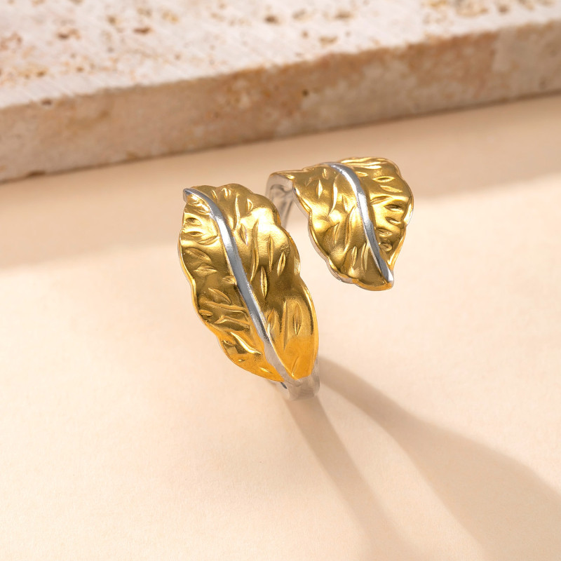Cross-Border Fashion Stainless Steel Ring High-End Feel 18K Gold Plated Index Finger Ring Oil Pressure Color-Block Leaf Titanium Steel Open Ring