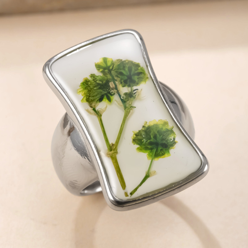 Cross-Border New Stainless Steel Ring Casting Geometric Epoxy Resin Eternal Flower Ring Vintage 18k Gold Plated Titanium Steel Jewelry