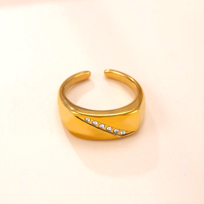 Hot Selling Stainless Steel Ring for Women, Cast Beveled Edge with Stone-Inlaid, Stackable Ring with Fashionable D...