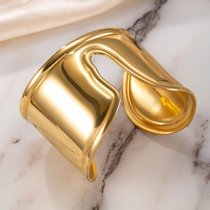 Cross-Border Hot-Selling Titanium Steel Jewelry Design Sense Vacuum Electroplated 18k Gold Bracelet Smooth Open Stainless Steel Bangle Factory