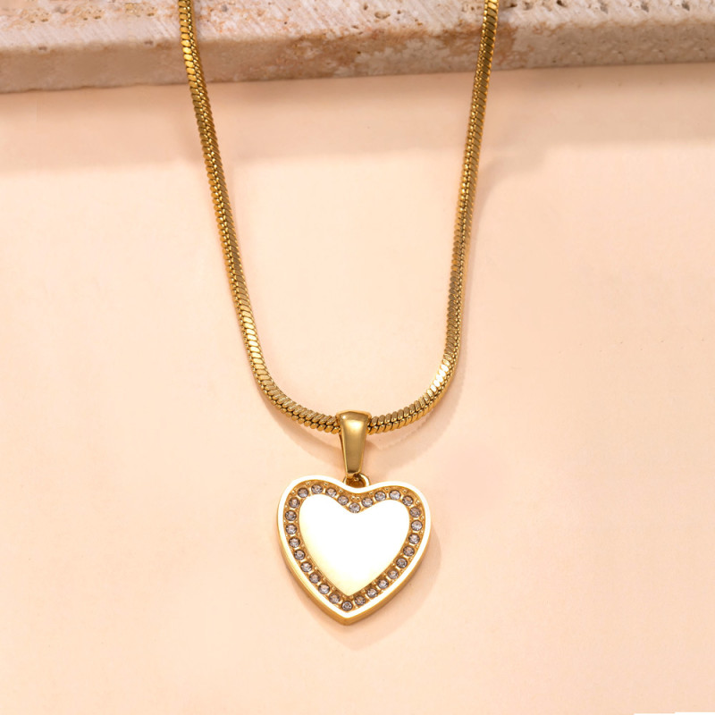 Single Pendant Cross-Border Stainless Steel Jewelry Fashion Versatile Cast Inlaid Diamond Heart Round Smooth Necklace Accessories Factory