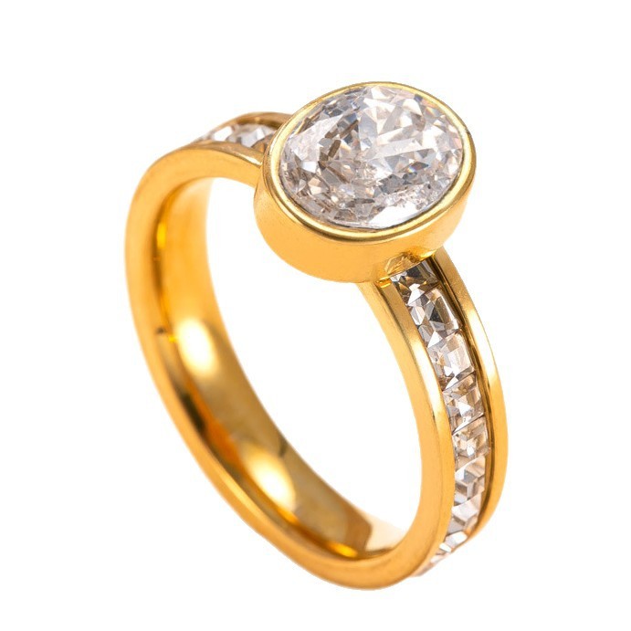 Cross-Border New Stainless Steel Jewelry Fashionable Elegant 18K Gold Plated Oval Diamond Inlaid Titanium Steel Ring for Women Manufacturer