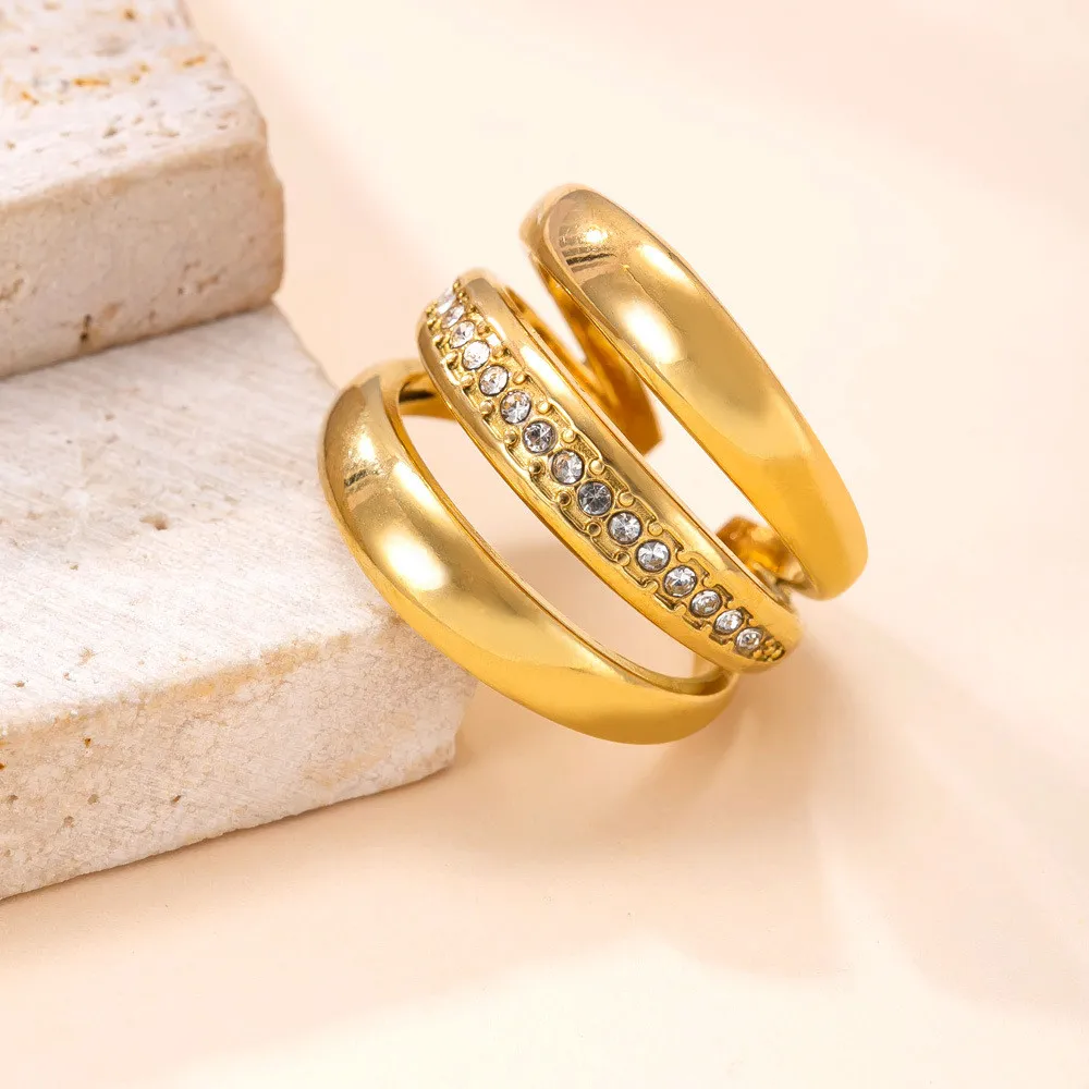 Cross-Border Hot-Selling Titanium Steel Jewelry Retro High-End Feel Ring Casting Hollow Inlaid Diamond Stainless Steel Ring Factory Direct Sale