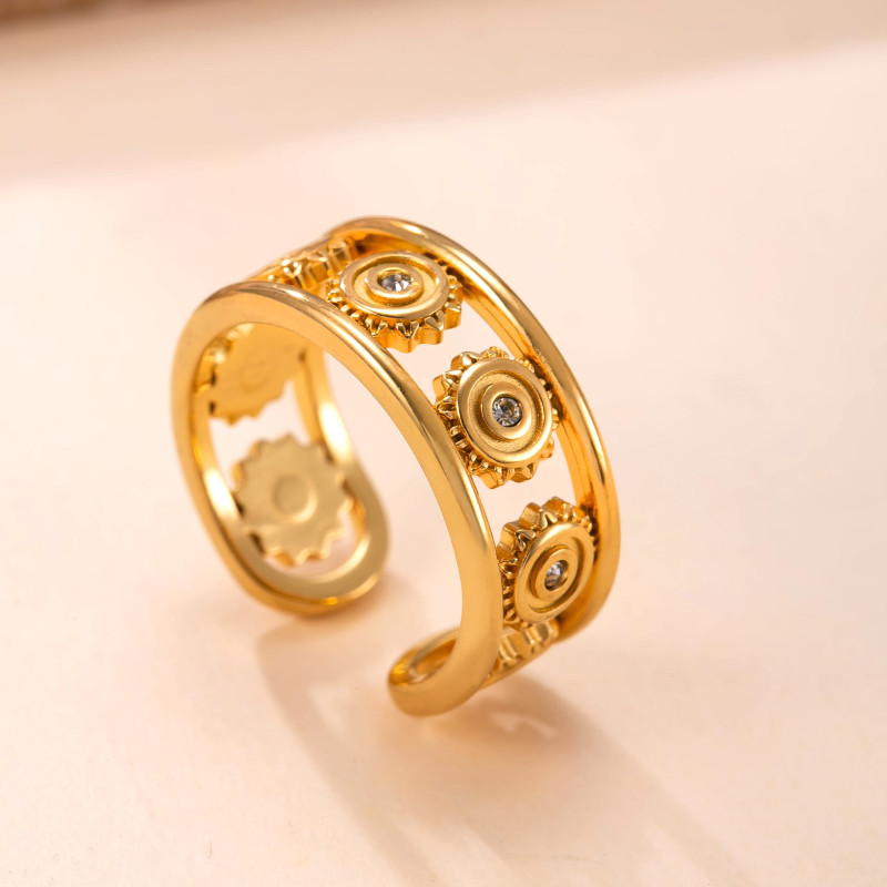 Cross-Border New Stainless Steel Ring Casting Hollow Cross Open Ring Light Luxury French Retro Titanium Steel Jewelry