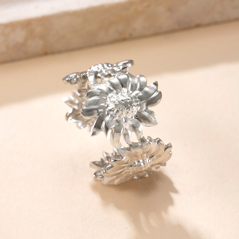 Cross-Border New Titanium Steel Jewelry High-End Minimalist Open Ring Hydraulic Irregular Leaf Stainless Steel Ring