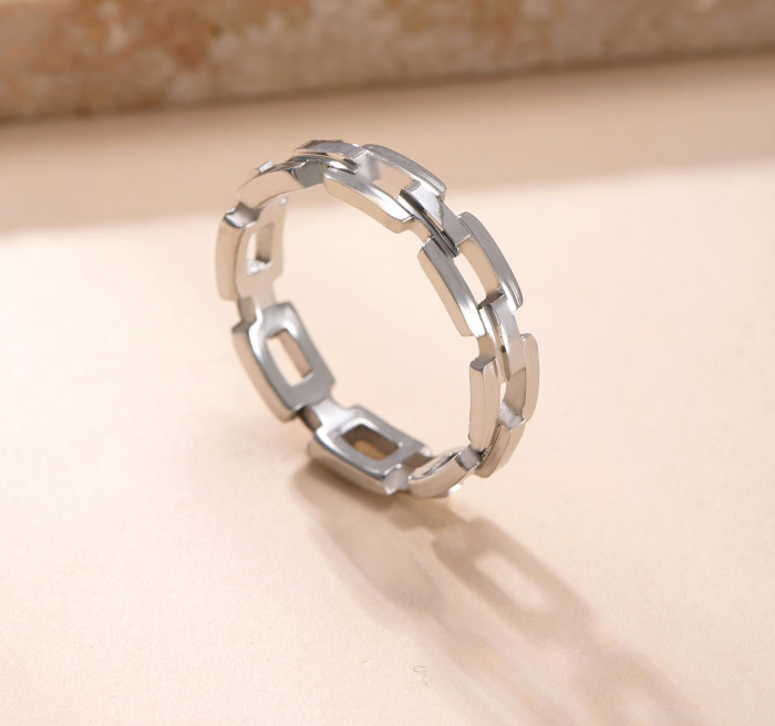 Cross-Border Hot-Selling Stainless Steel Ring Niche Design Hollow Chain Ring for Women 18K Gold Plated Titanium Steel Jewelry
