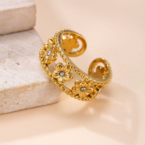 Stainless Steel Ring Casting Hollow Flower Micro Stone-Inlaid Ring Vintage Plated 18K Gold Titanium Steel Jewelry