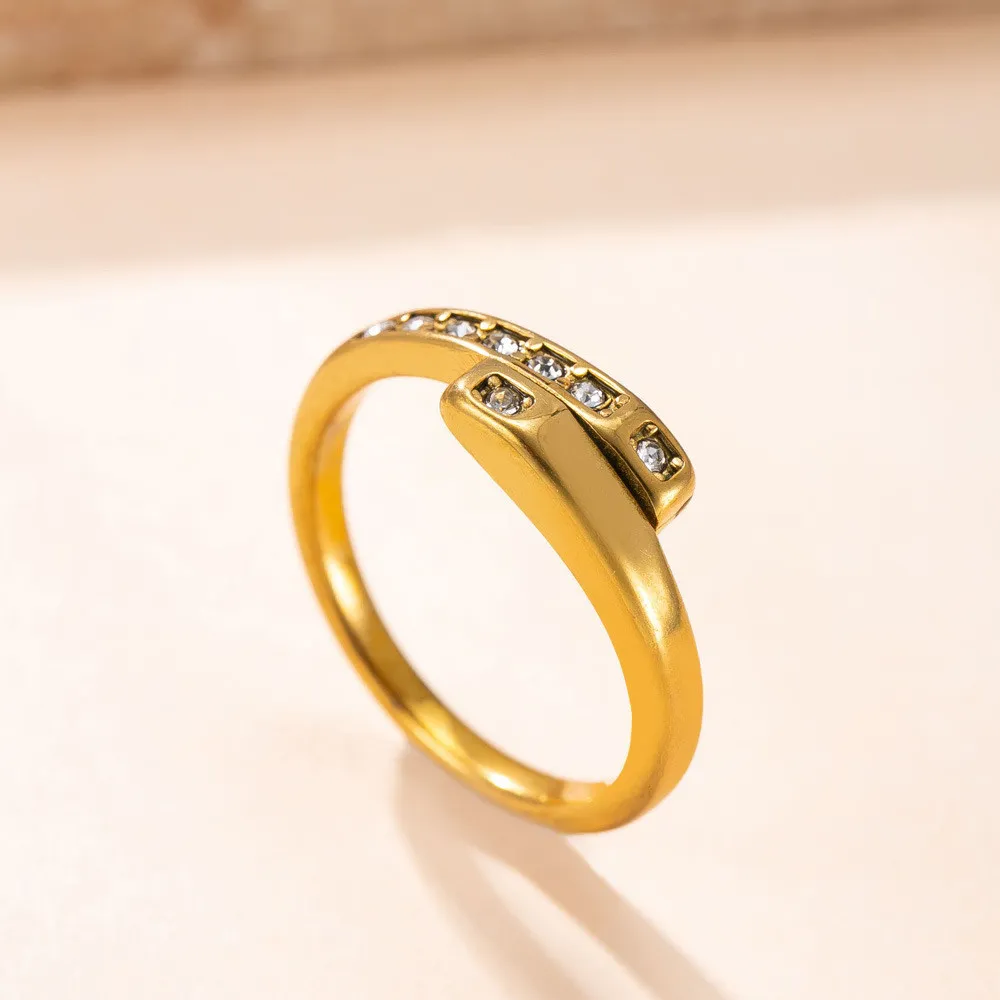 Cross-Border Two-Tone Daisy Inlaid Diamond Necklace main image