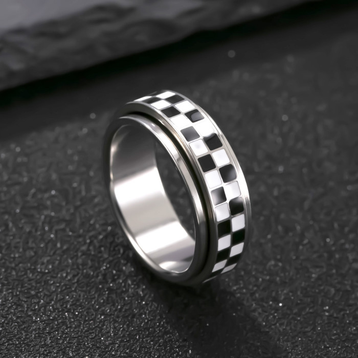 Amazon New Men's Ring Oil Drop Black and White Check Rotatable Ring Fashion Design Stainless Steel Jewelry Manufacturer