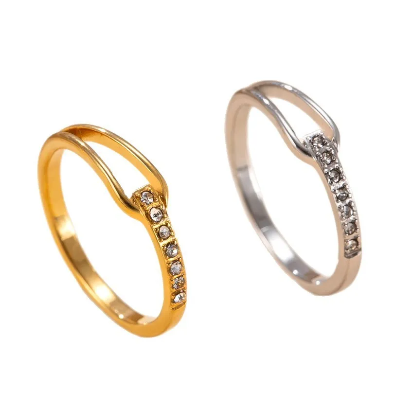 Cross-Border New Stainless Steel Ring High-End Elegant 18K Gold Plated Tail Ring Hollow Inlaid Diamond Titanium Steel Couple Ring