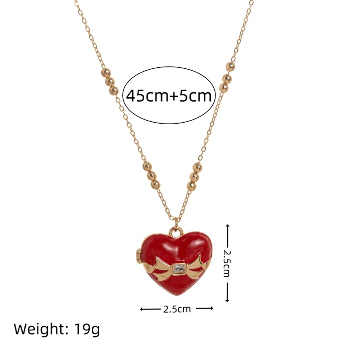 Amazon Strawberry Shell Photo Album Fruit Photo Frame Necklace Vintage Openable Necklace Real Gold Plated Color Retention