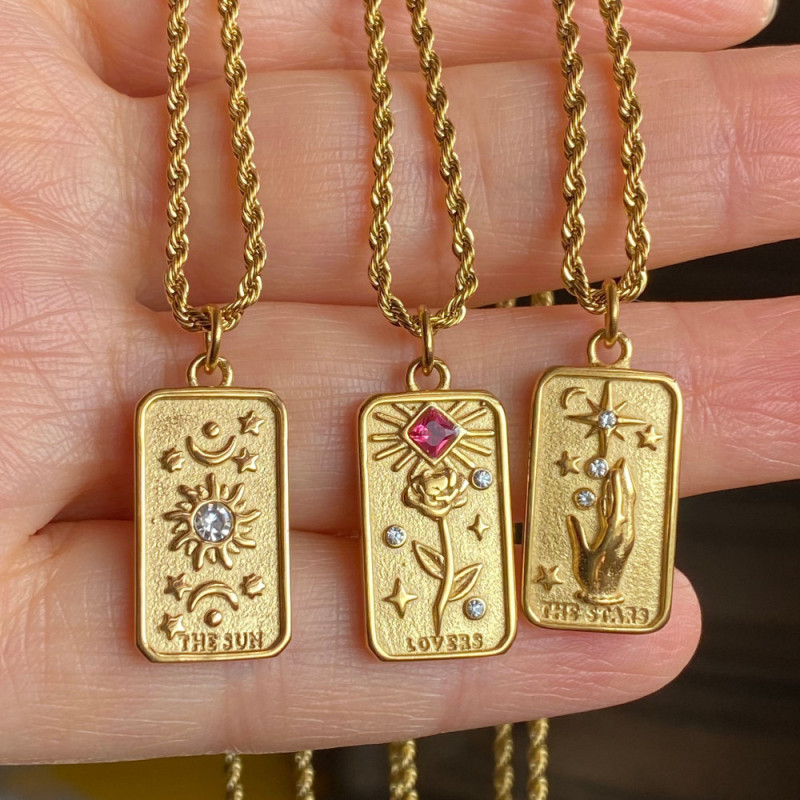 Stainless Steel Niche Design Flower Sun God Rectangular Three-Dimensional Relief Inlaid Diamond Eight-Pointed Star Necklace Sweater Chain