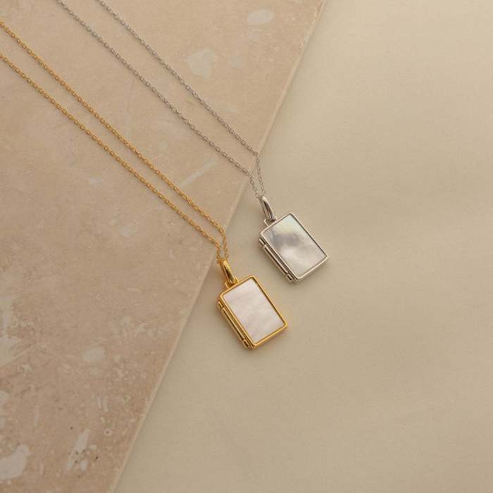 Shell Pendant Open and Close Photo Album Minimalist Magnetic Photo Box Pendant Necklace Square Round Simple Necklace