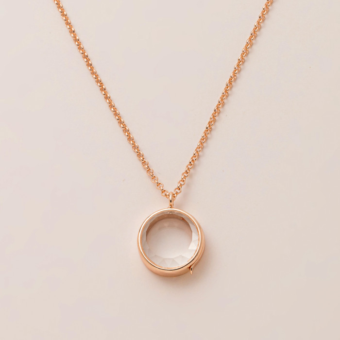 European and American Retro Personality Photo Box Pendant Necklace Openable DIY Pendant Hollow Design Transparent Box 18K Gold Color Retention