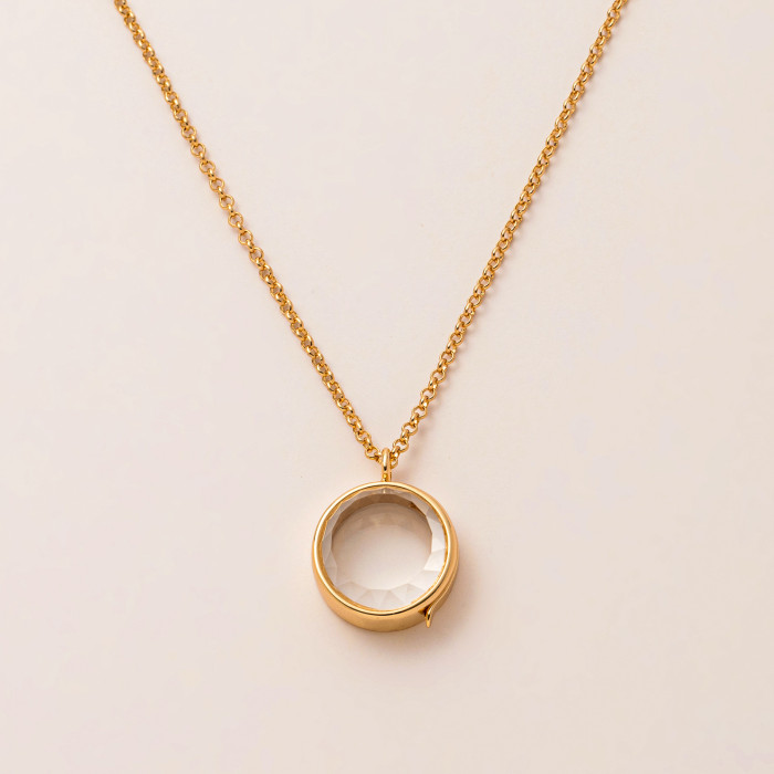 European and American Retro Personality Photo Box Pendant Necklace Openable DIY Pendant Hollow Design Transparent Box 18K Gold Color Retention