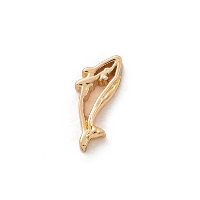 European and American Retro Personality Photo Box Pendant Necklace Openable DIY Pendant Hollow Design Transparent Box 18K Gold Color Retention