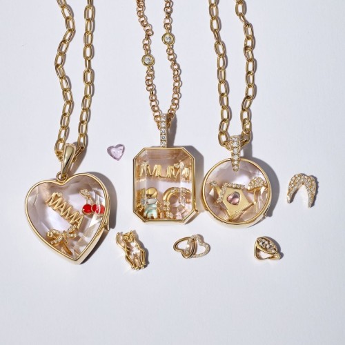 European and American Retro Personality Photo Box Pendant Necklace Openable DIY Pendant Hollow Design Transparent Box 18K Gold Color Retention