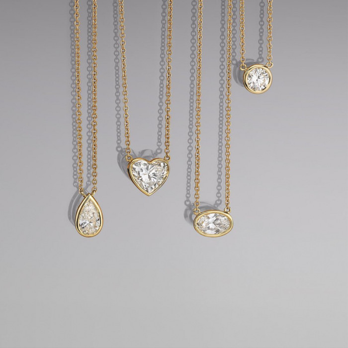 European and American Zircon Oval Round Pendant Necklace Simple Ins Fashion Electroplated Real Gold Color Retention