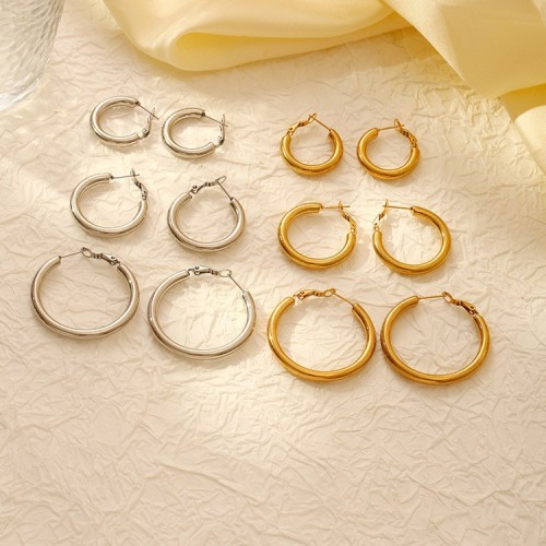 French-style hoop earrings, plain hoop earrings, new trendy niche design, unique and stylish earrings for women that make the face look smaller