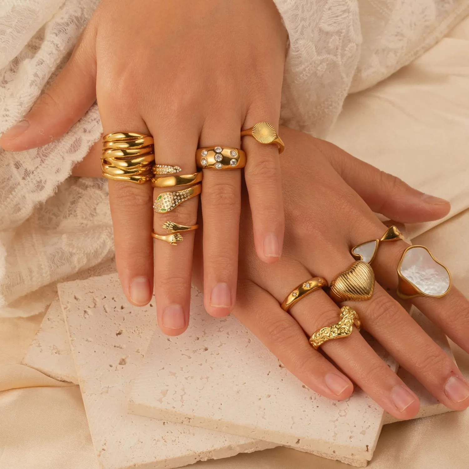 New European and American cross-border titanium steel ring, versatile and stylish, cast jewelry with 18K real gold, non-fading, multi-layered women's ring