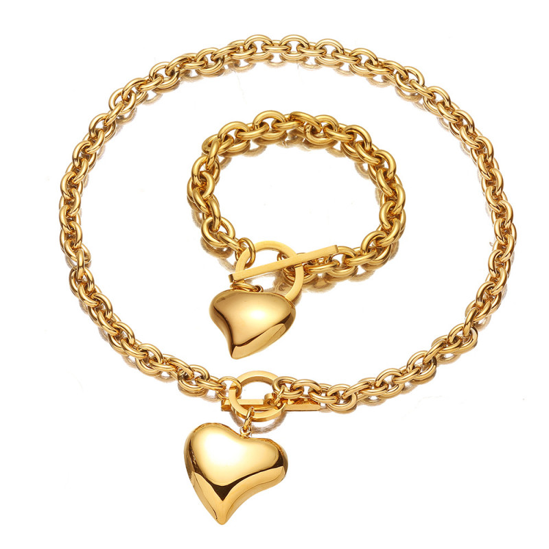 Valentine's Day Gift for European and American Women: Gold Titanium Steel Stainless Steel O-Shaped Hollow Heart Accessory Set TXTZ