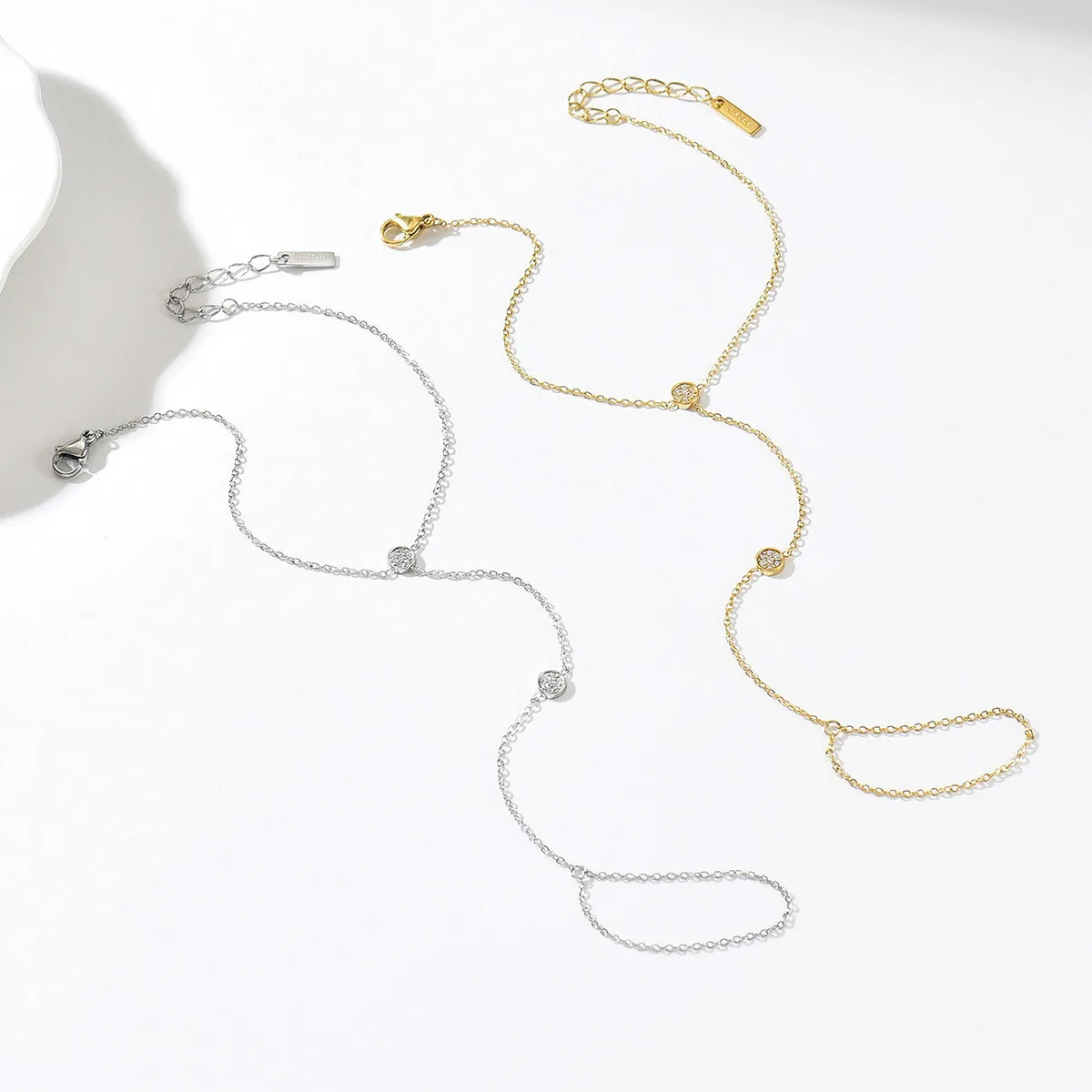 European and American cross-border design fashion inlaid jewelry finger chain integrated chain simple versatile zircon bracelet for women