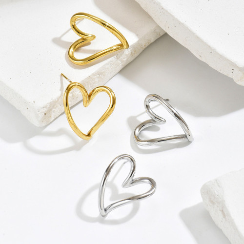 Gold-plated hollow heart earrings, unique design geometric heart studs, sophisticated and elegant earrings for a mature and stylish look