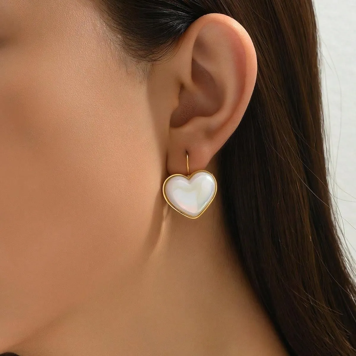 Mermaid Princess Shell Earrings French Style High-End Niche Design Elegant Light Luxury Earrings Fashionable New Trendy Women's Ear Accessories