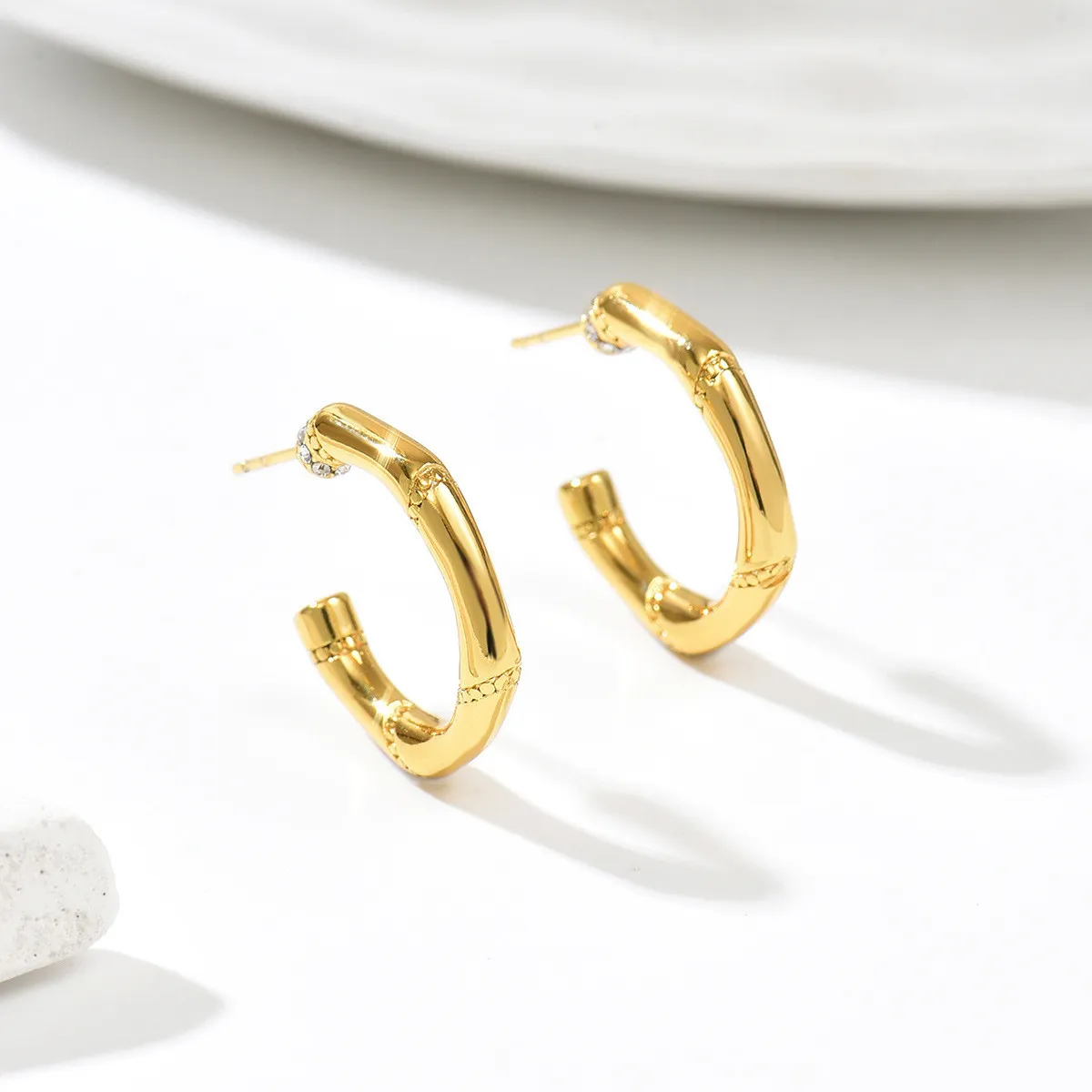 Cross-Border Two-Tone Daisy Inlaid Diamond Necklace main image