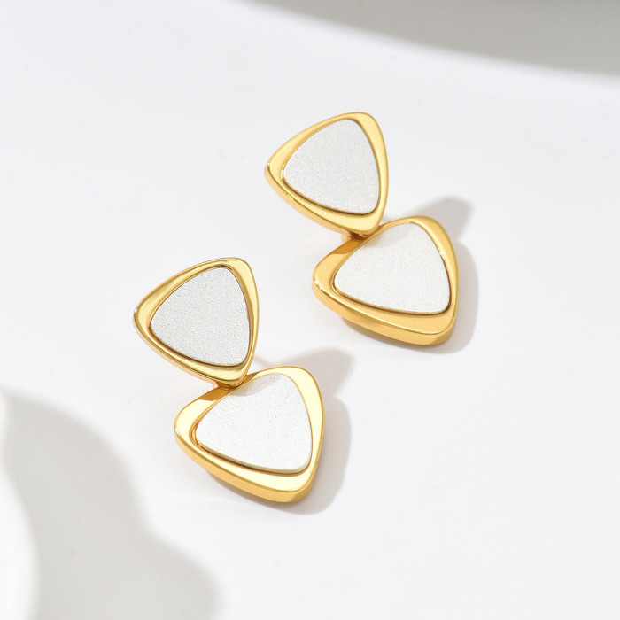 Minimalist two-tone triangle earrings, gold-plated geometric earrings, unique design geometric patchwork commuter earrings