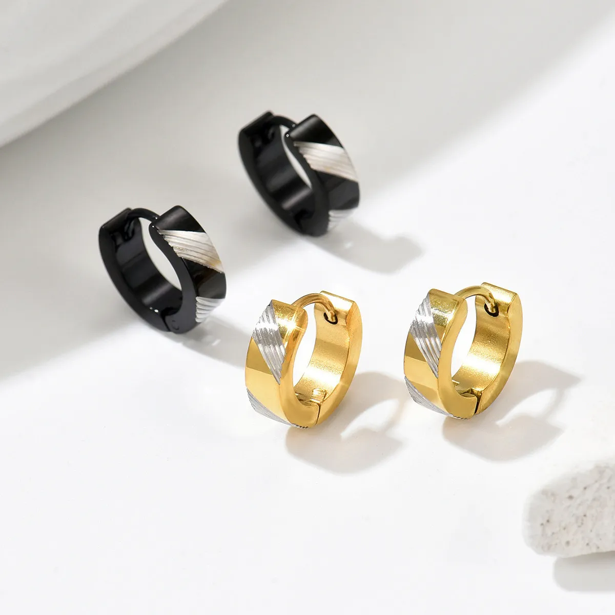 Minimalist Twill Geometric Hoop Earrings, Titanium Steel Two-Tone Earrings, Unique Design Commuting Accessories, Direct from Manufacturer
