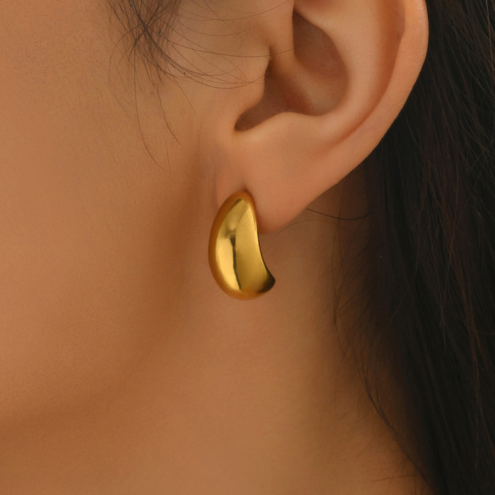 French-style light luxury glossy gold C-shaped water drop stainless steel titanium steel earrings, exquisite and sophisticated, niche and versatile earrings