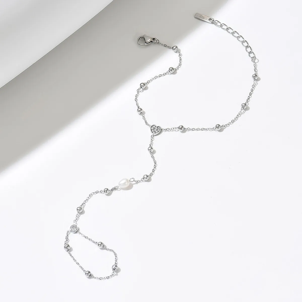 European and American ins-style pearl and zirconium ball gold-plated stainless steel finger chain and wrist chain, exquisite niche high-end jewelry